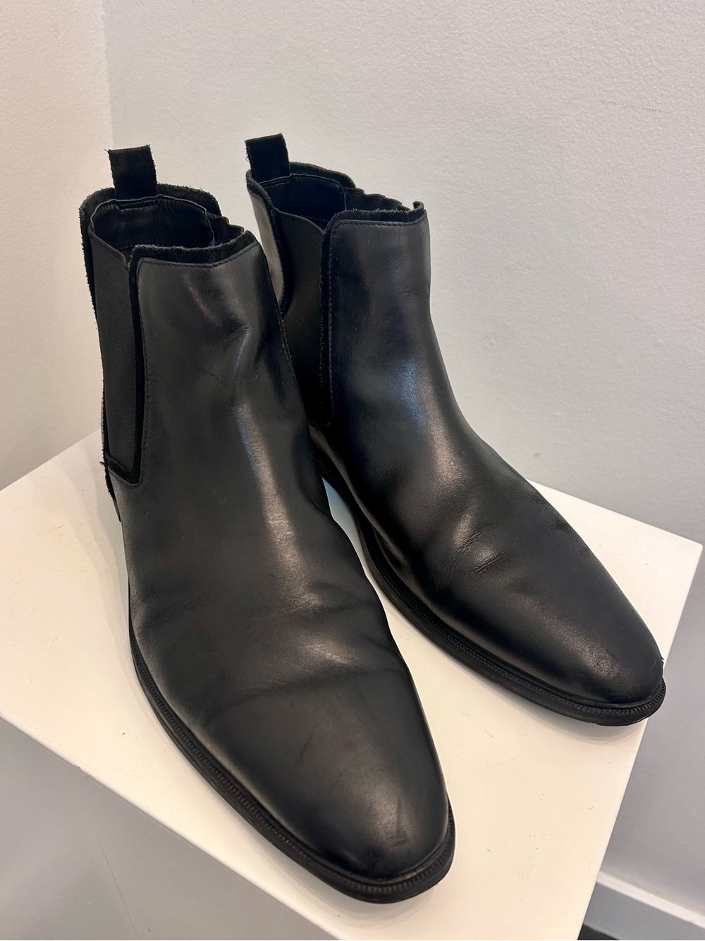 ASOS Black Chelsea Leather Ankle Boots for Men